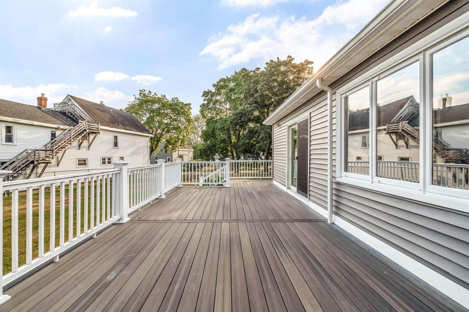 123 Mount Hope Avenue, Bangor, ME 04401