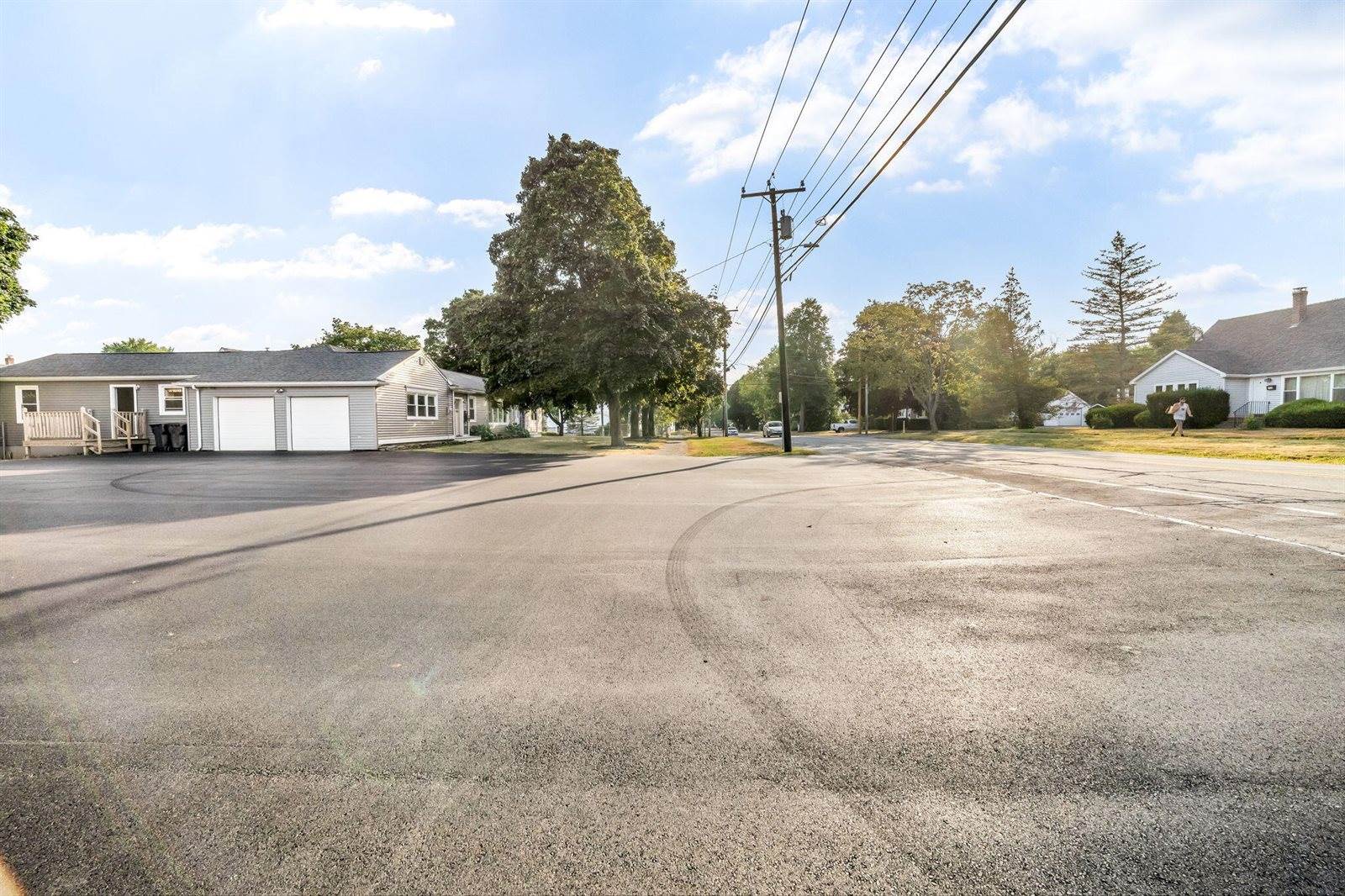 123 Mount Hope Avenue, Bangor, ME 04401