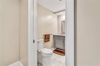 123 Mount Hope Avenue, Bangor, ME 04401