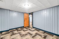 123 Mount Hope Avenue, Bangor, ME 04401