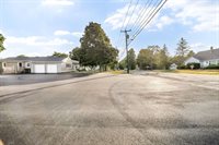 123 Mount Hope Avenue, Bangor, ME 04401