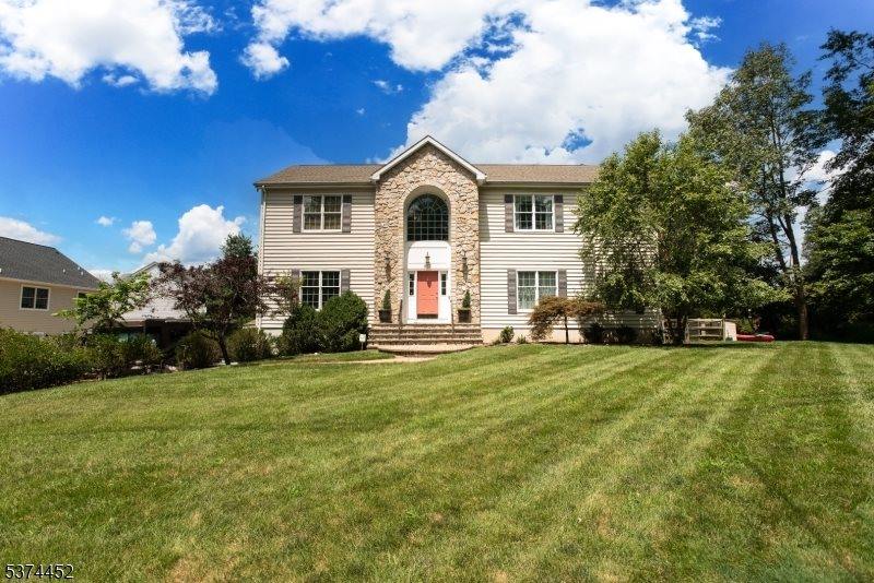 217-219 3Rd Street, Green Brook Township, NJ 08812