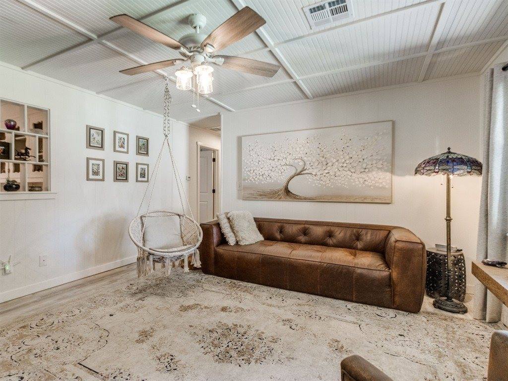 32504 Pecan Grove Road, Shawnee, OK 74804