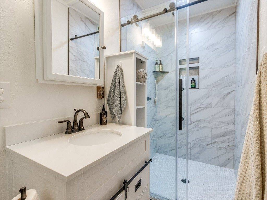 32504 Pecan Grove Road, Shawnee, OK 74804