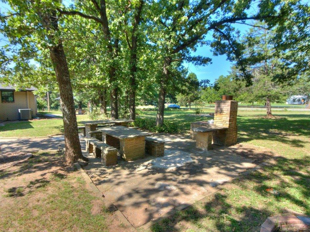 32504 Pecan Grove Road, Shawnee, OK 74804