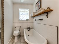 32504 Pecan Grove Road, Shawnee, OK 74804