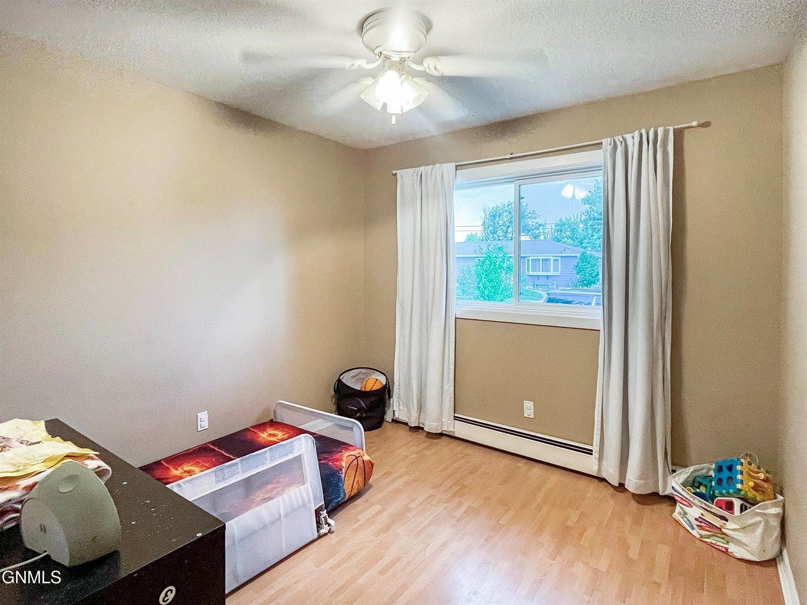 703 14th Street West, Williston, ND 58801