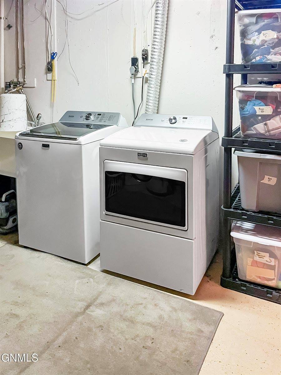 703 14th Street West, Williston, ND 58801