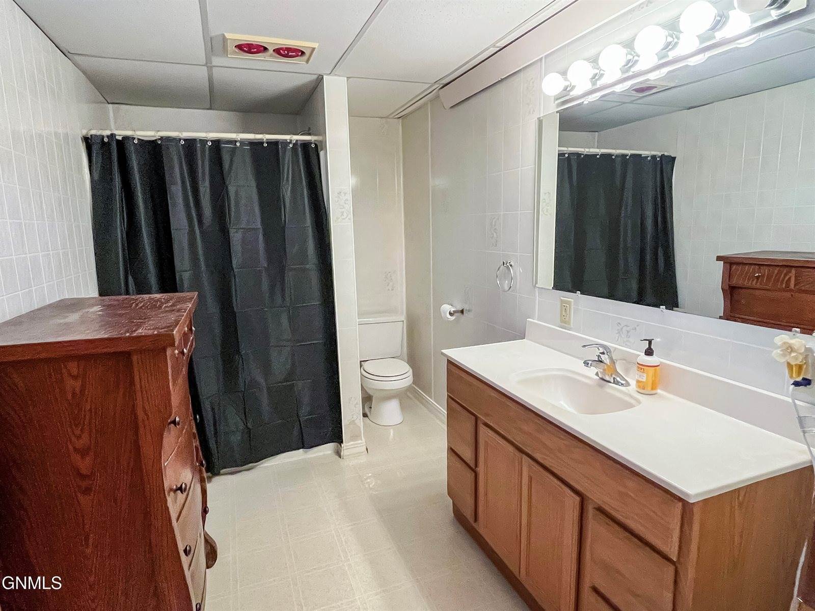 703 14th Street West, Williston, ND 58801