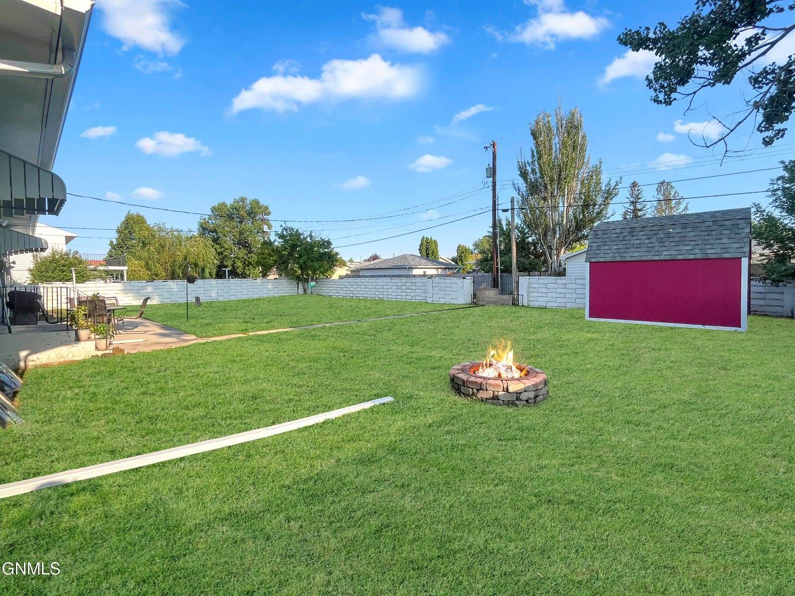 703 14th Street West, Williston, ND 58801