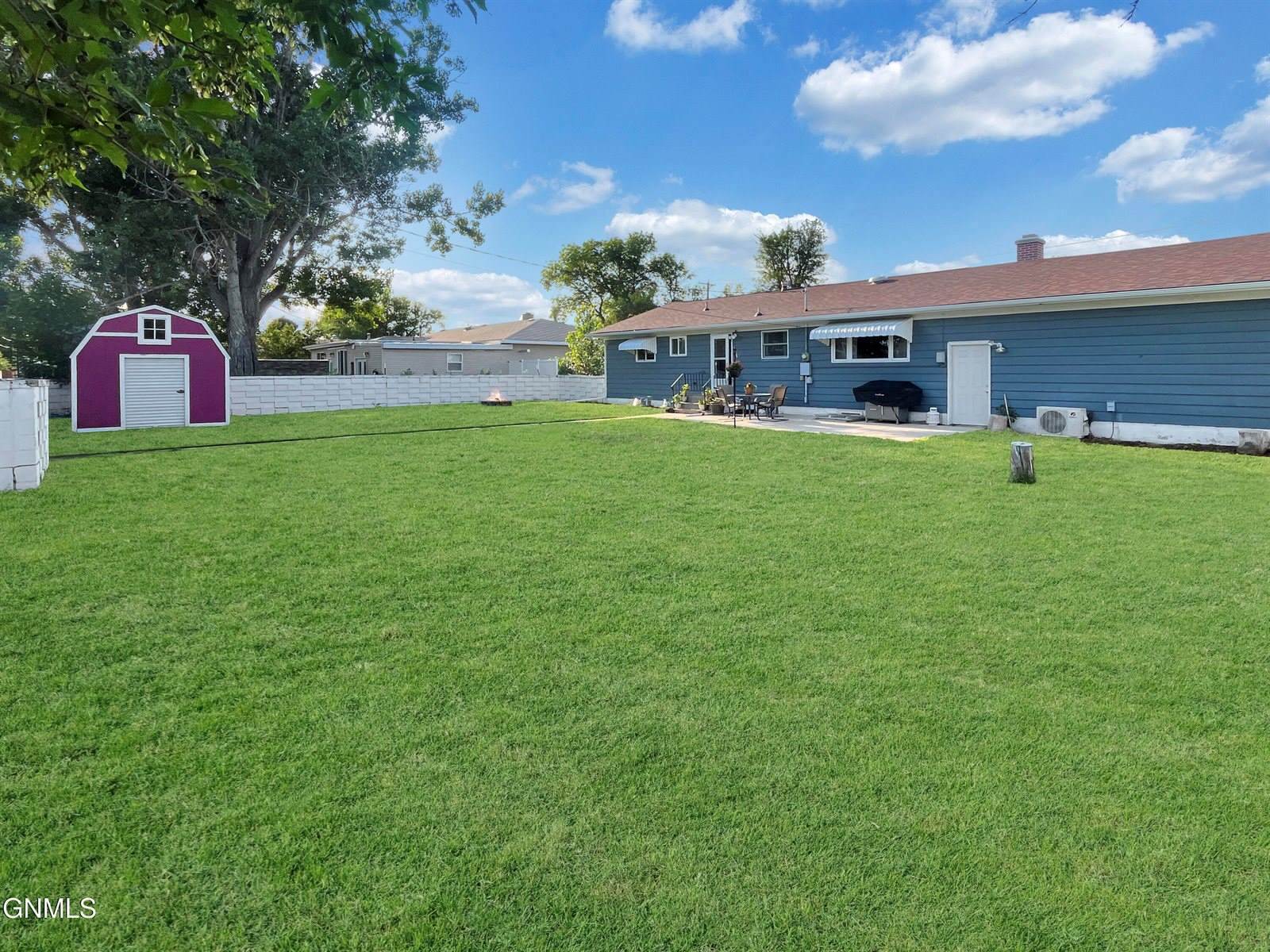 703 14th Street West, Williston, ND 58801