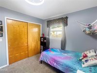 703 14th Street West, Williston, ND 58801