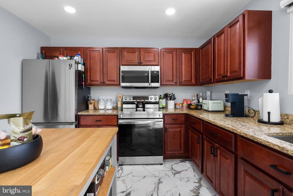 15811 Perkins Lane, Bowie, MD 20716