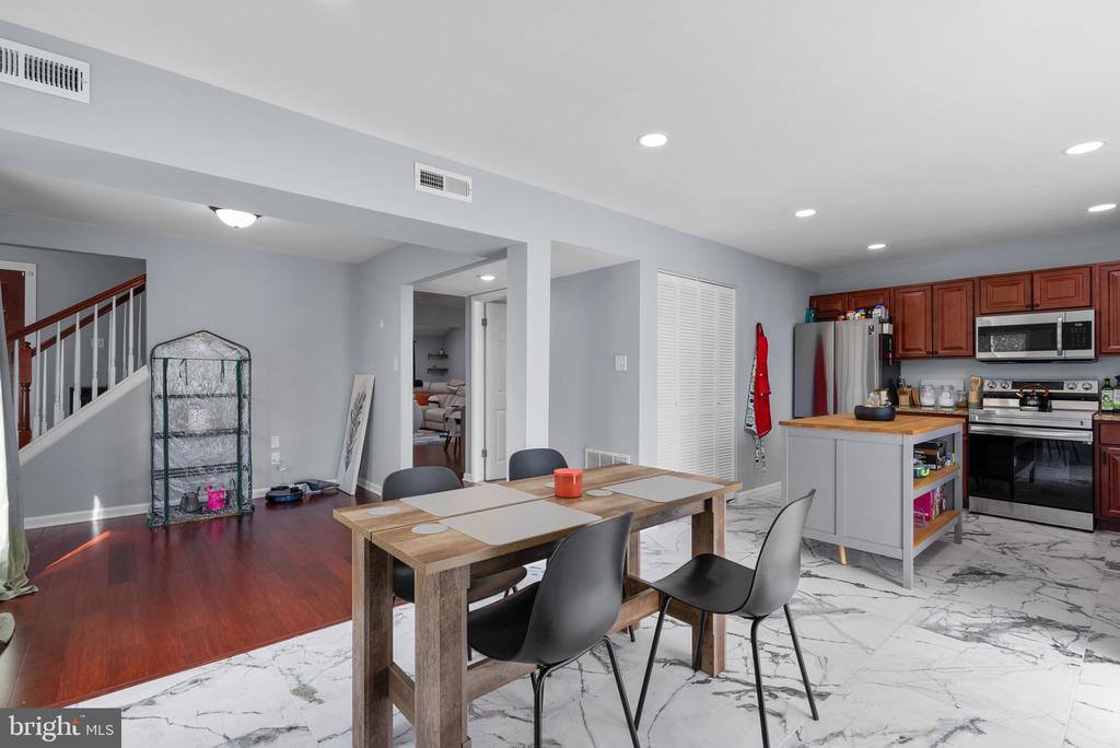 15811 Perkins Lane, Bowie, MD 20716