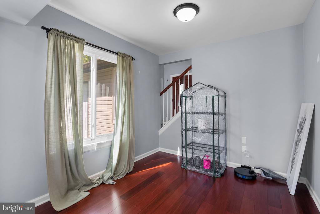 15811 Perkins Lane, Bowie, MD 20716