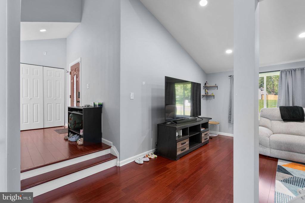 15811 Perkins Lane, Bowie, MD 20716