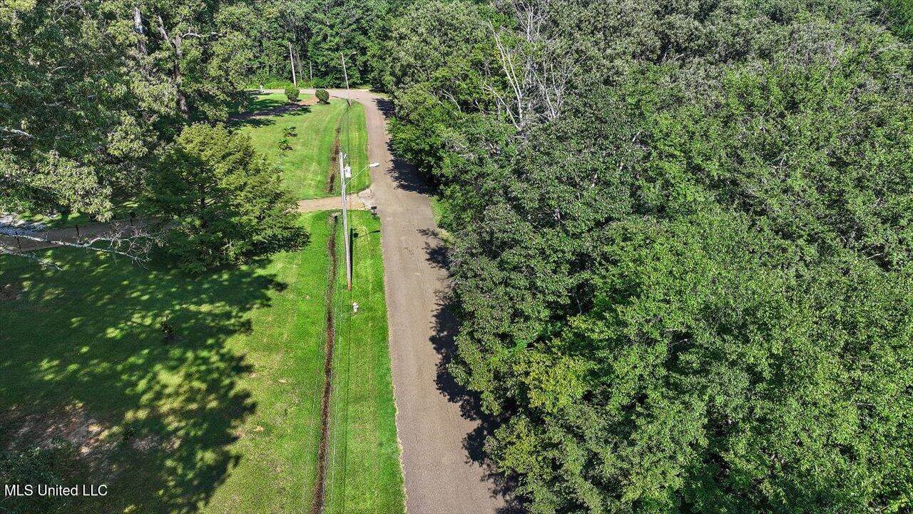 Castlewood Drive, Clinton, MS 39056