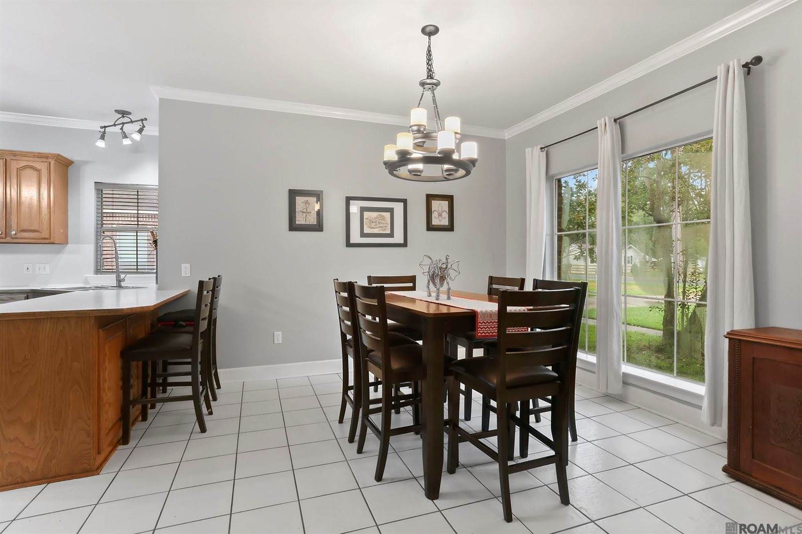 42202 Norwood, Gonzales, LA 70737