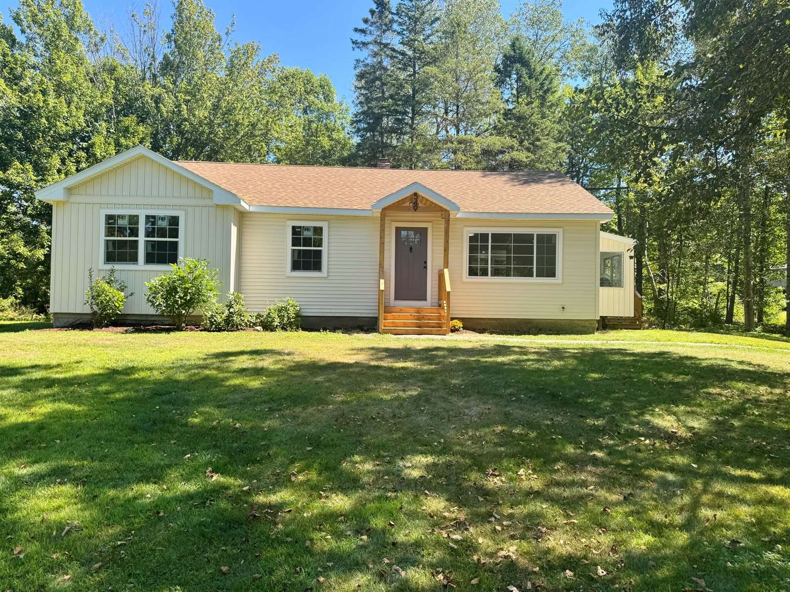 549 Hudson Road, Glenburn, ME 04401