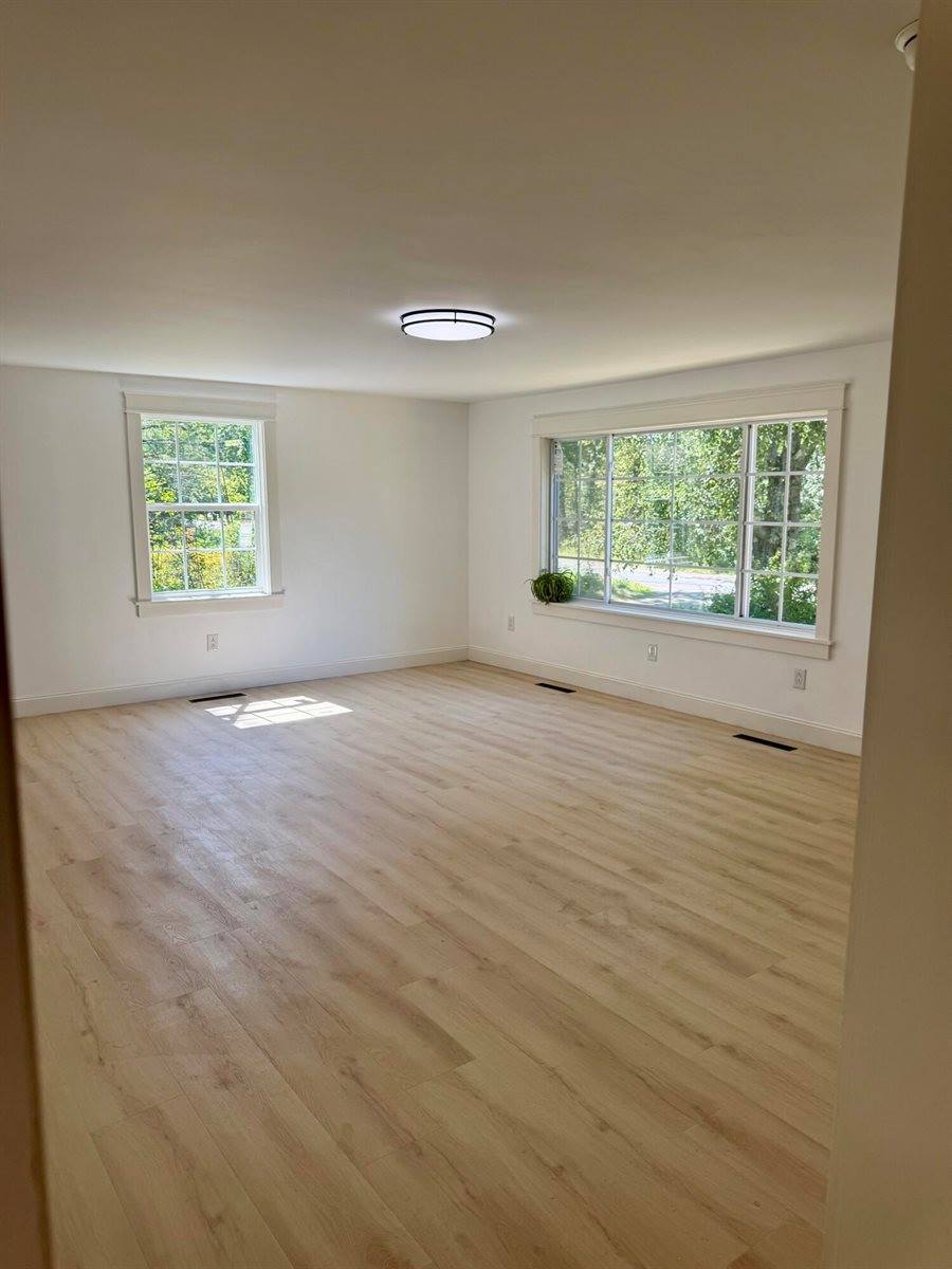 549 Hudson Road, Glenburn, ME 04401