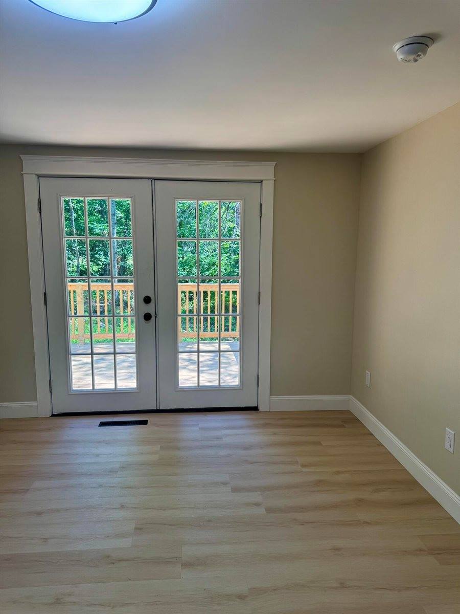 549 Hudson Road, Glenburn, ME 04401