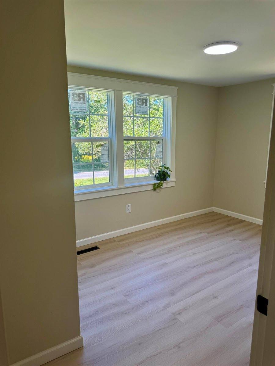 549 Hudson Road, Glenburn, ME 04401