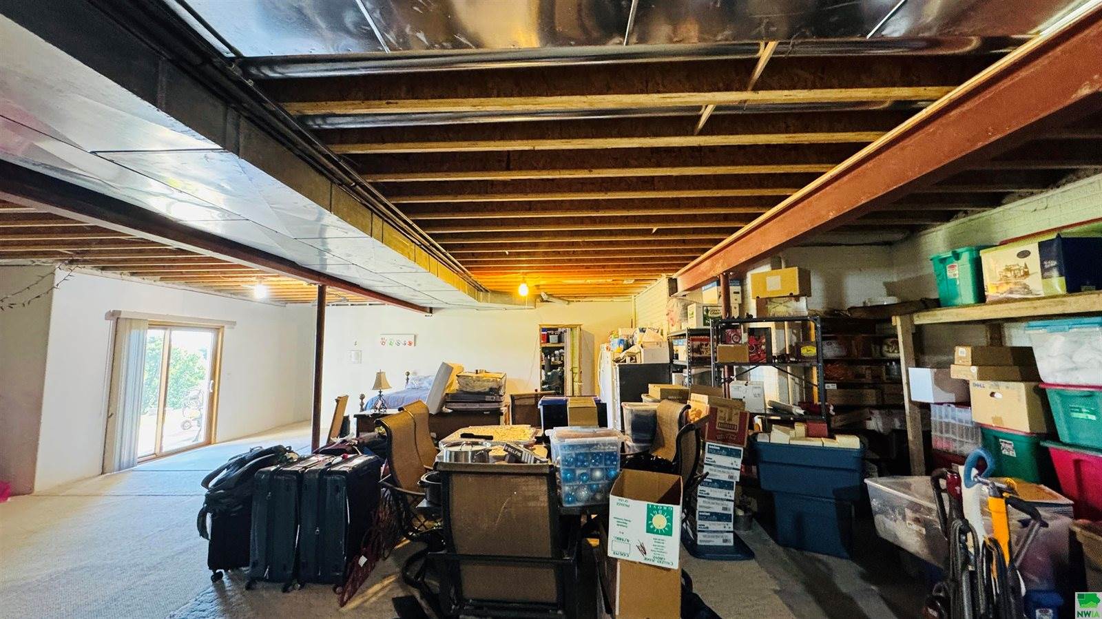 860 Springbrook Dr, Hinton, IA 51024