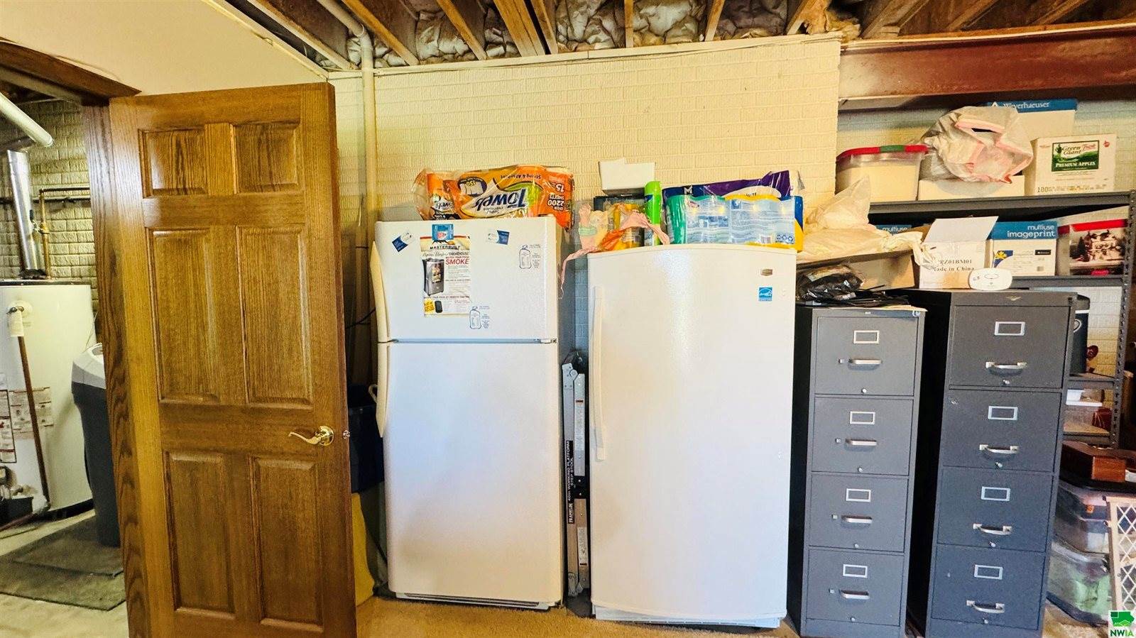 860 Springbrook Dr, Hinton, IA 51024