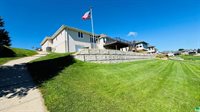 860 Springbrook Dr, Hinton, IA 51024