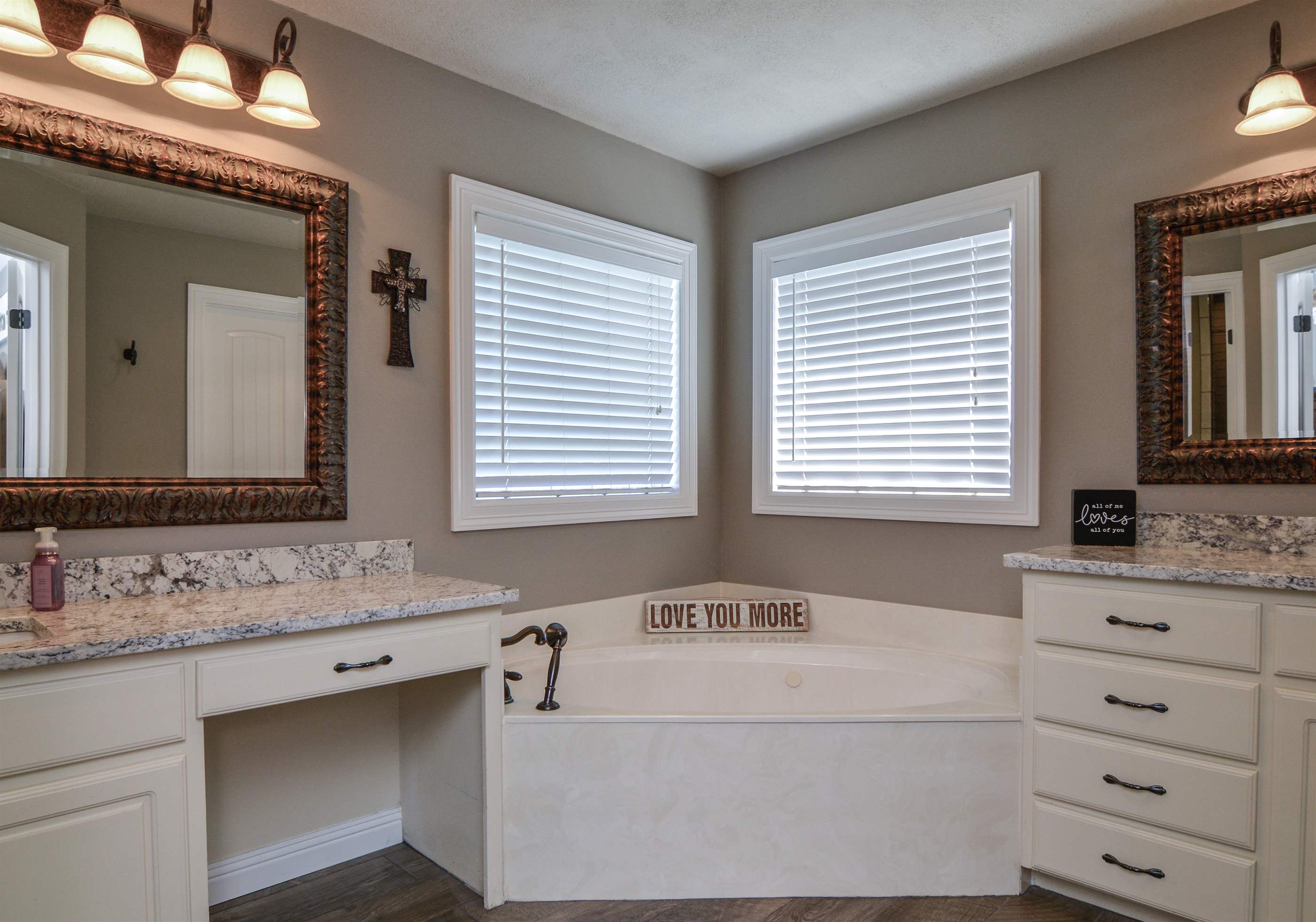 6404 County Rd 7430, Lubbock, TX 79424