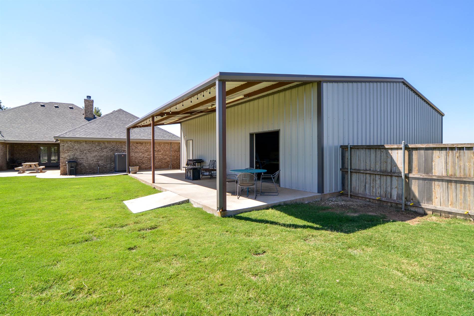 6404 County Rd 7430, Lubbock, TX 79424