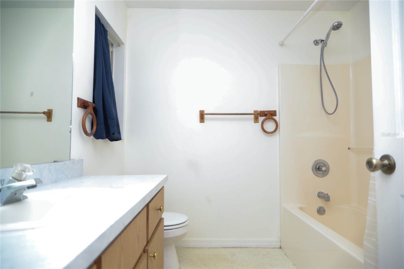 10 Bay Ridge Loop, Mascotte, FL 34753