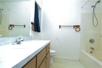 10 Bay Ridge Loop, Mascotte, FL 34753