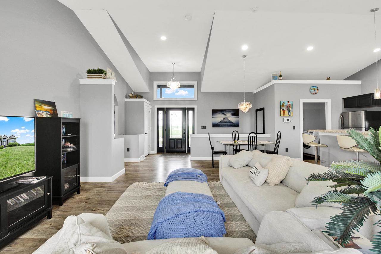 10878 N County Road KK, Milton, WI 53563