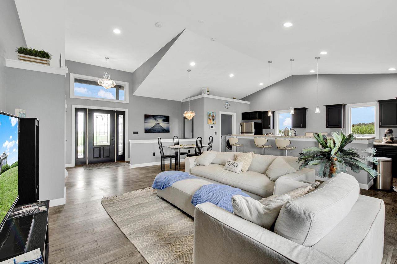 10878 N County Road KK, Milton, WI 53563