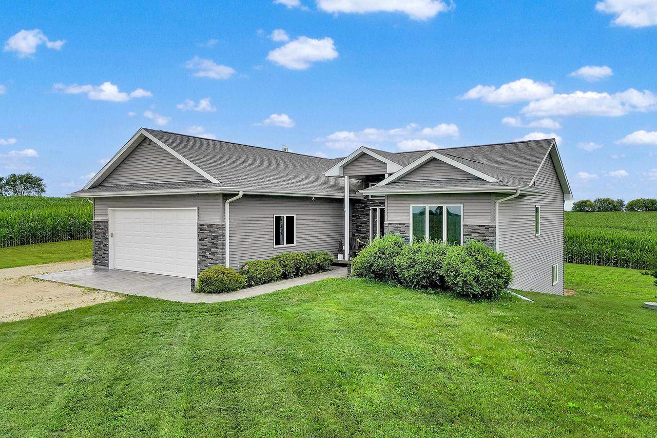10878 N County Road KK, Milton, WI 53563