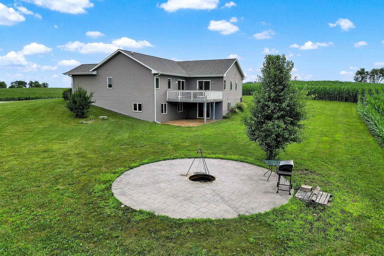 10878 N County Road KK, Milton, WI 53563