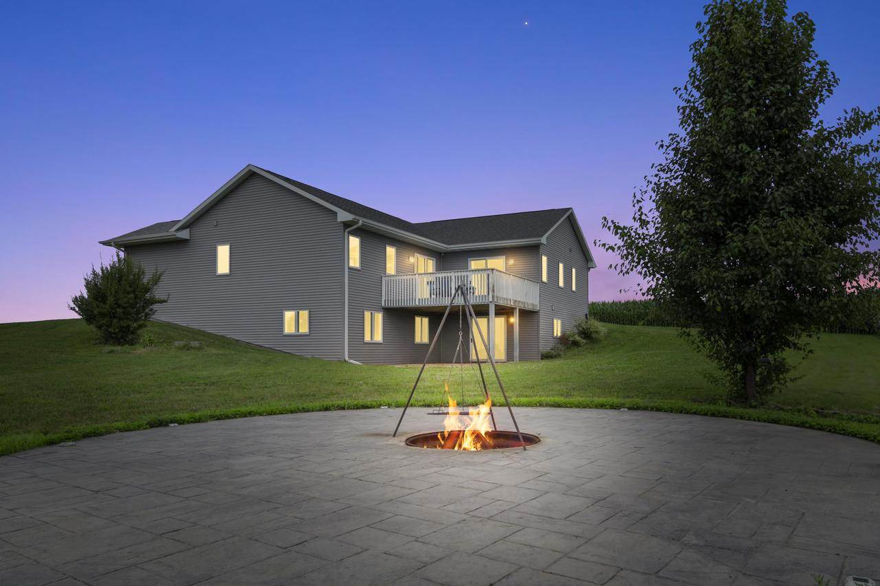 10878 N County Road KK, Milton, WI 53563