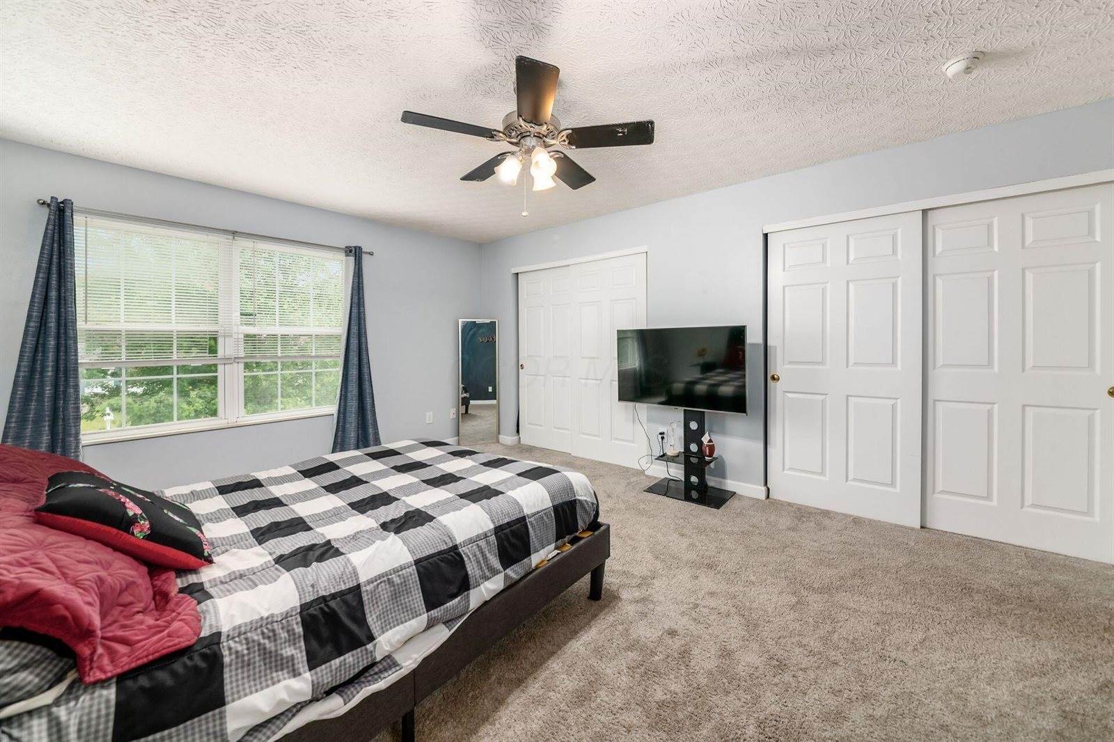 6977 Remsen Drive, Canal Winchester, OH 43110