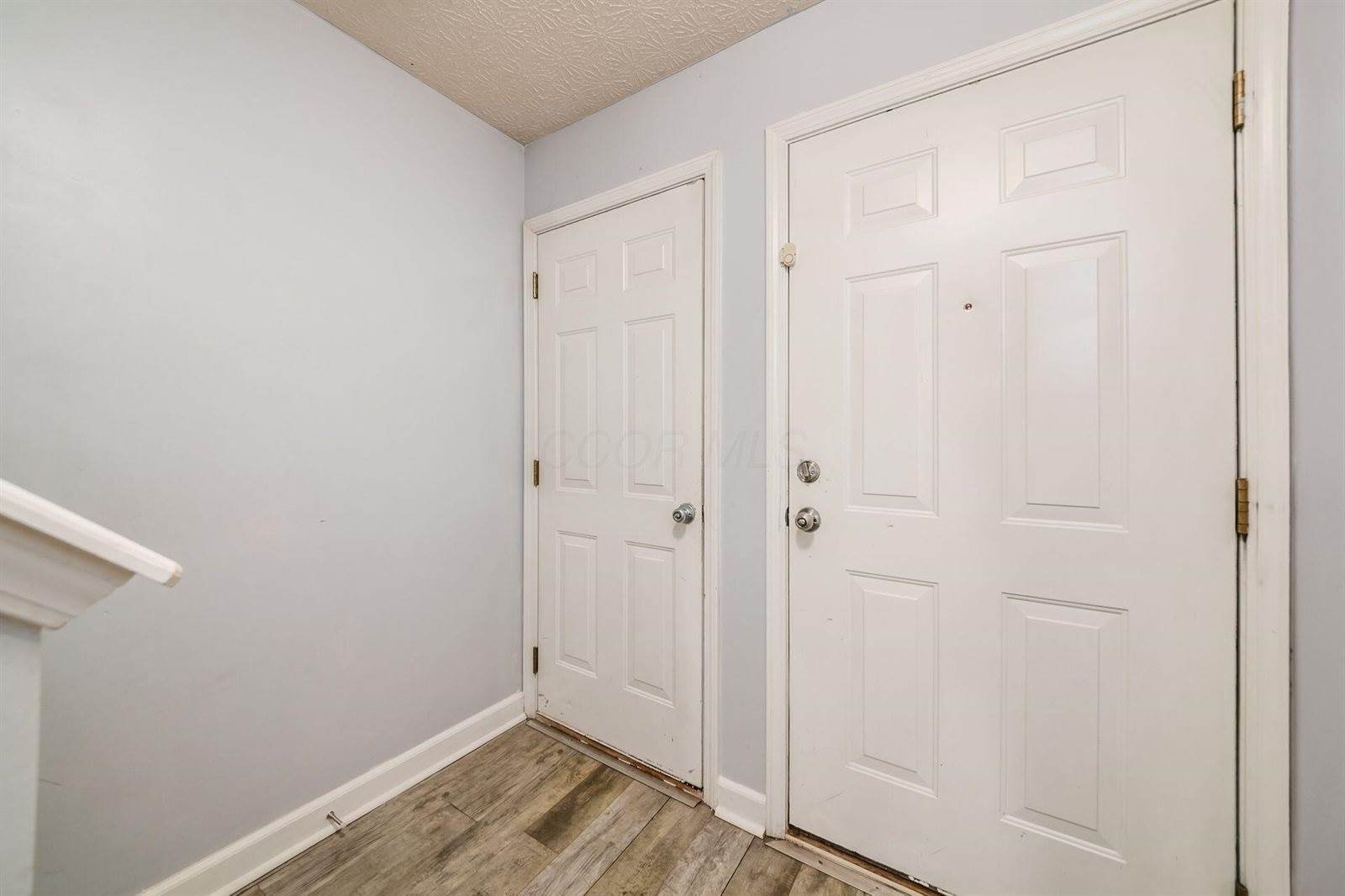 6977 Remsen Drive, Canal Winchester, OH 43110