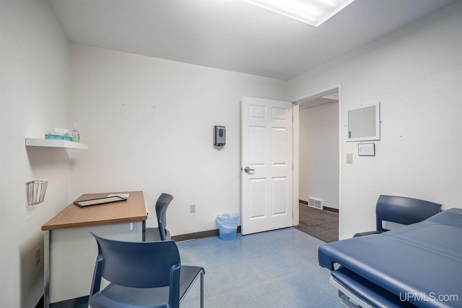 1219 N 3rd Street, Marquette, MI 49855