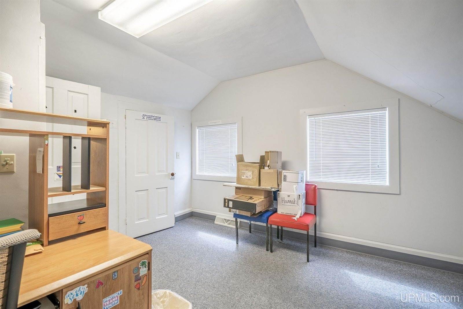 1219 N 3rd Street, Marquette, MI 49855