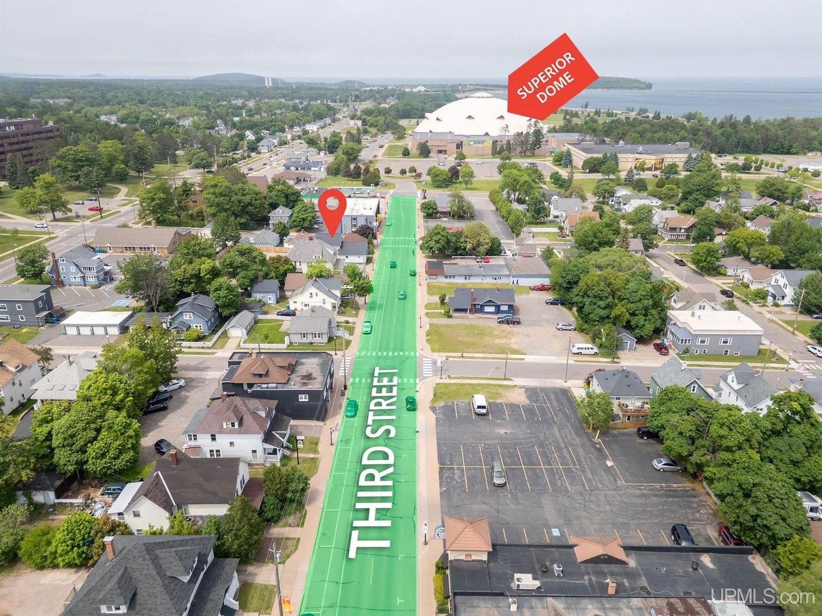 1219 N 3rd Street, Marquette, MI 49855