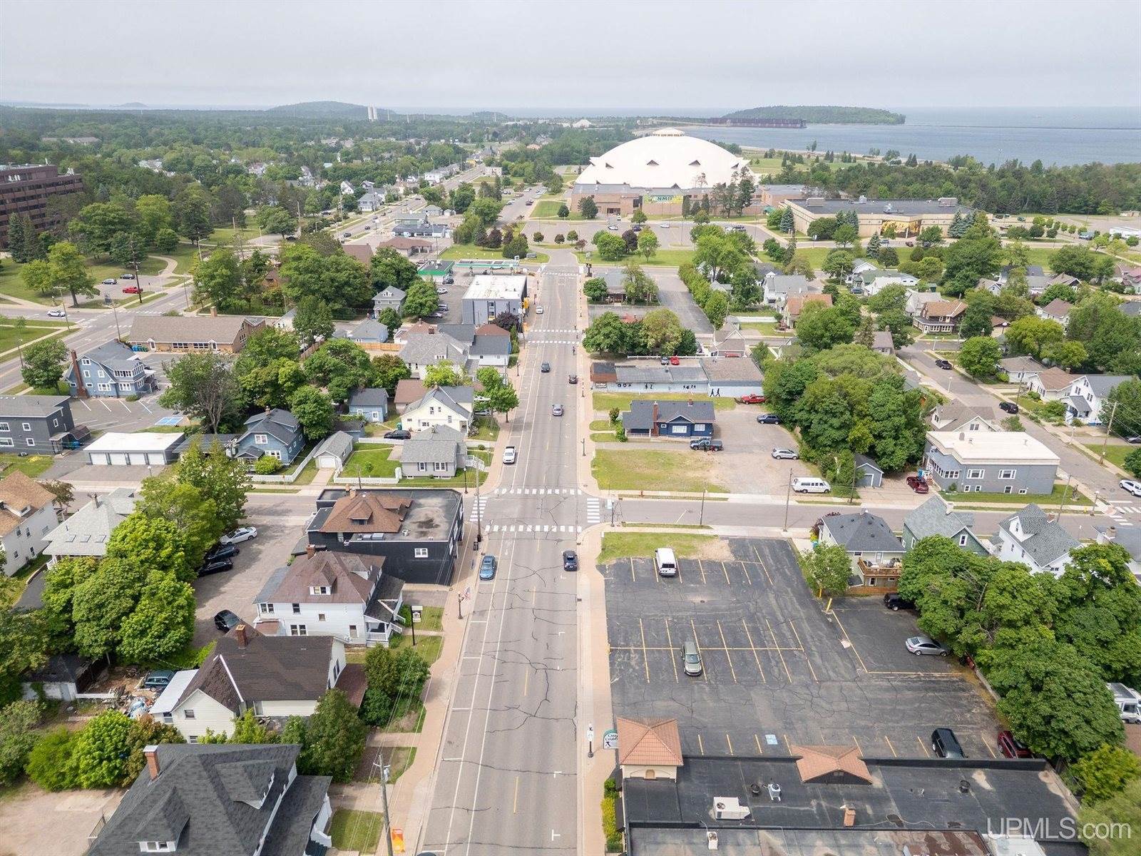 1219 N 3rd Street, Marquette, MI 49855