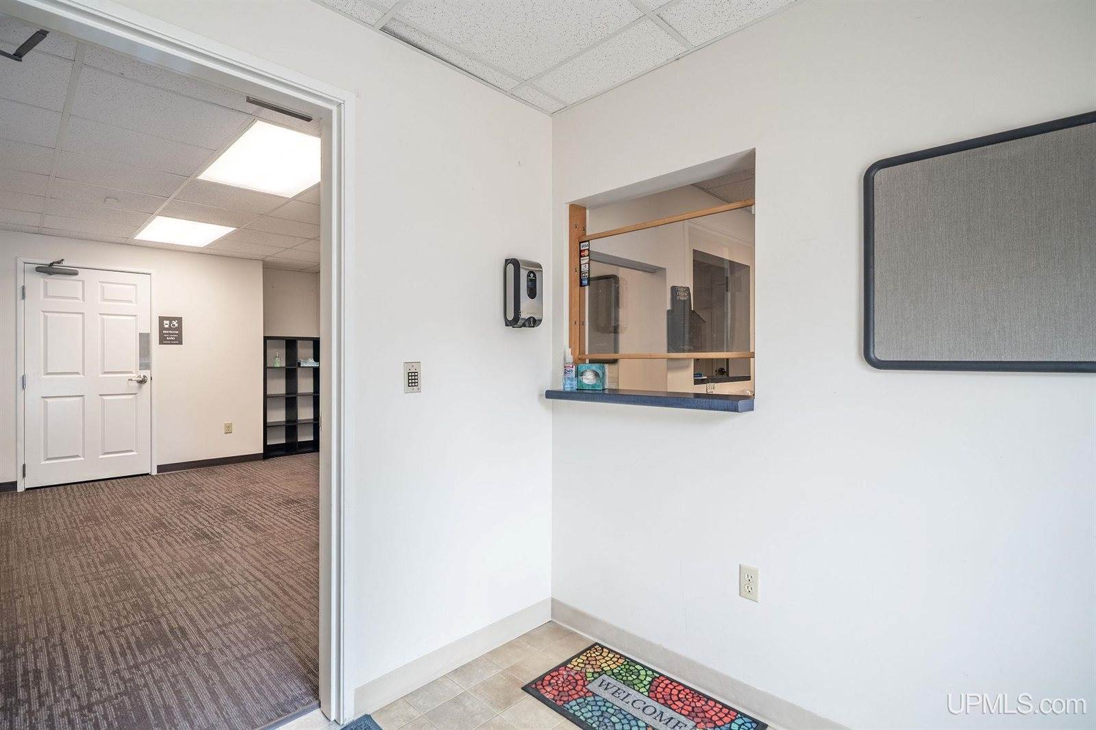 1219 N 3rd Street, Marquette, MI 49855