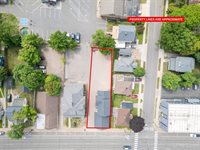 1219 N 3rd Street, Marquette, MI 49855