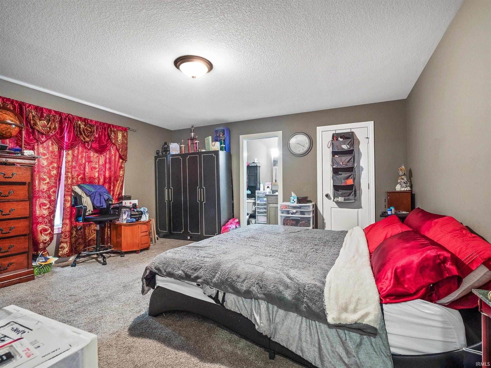 13239 Magnolia Creek Trail, Fort Wayne, IN 46814