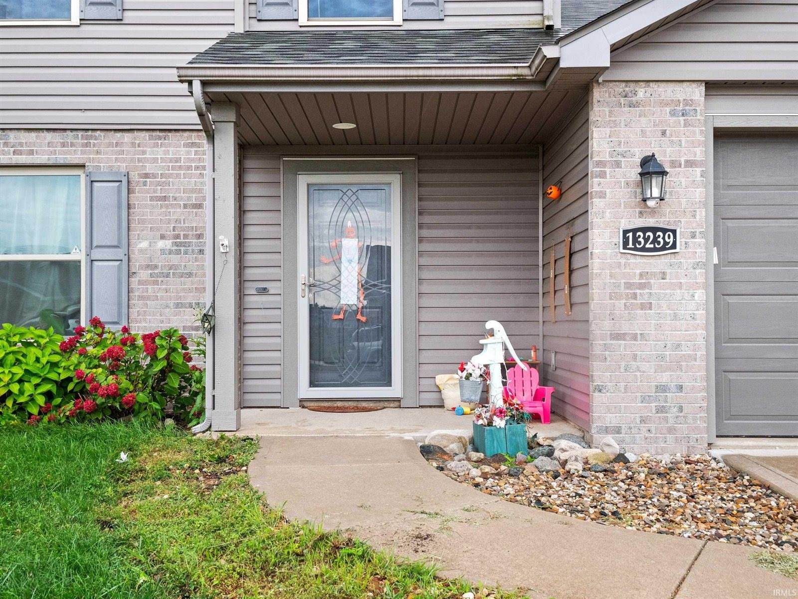 13239 Magnolia Creek Trail, Fort Wayne, IN 46814