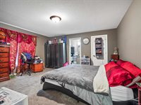 13239 Magnolia Creek Trail, Fort Wayne, IN 46814