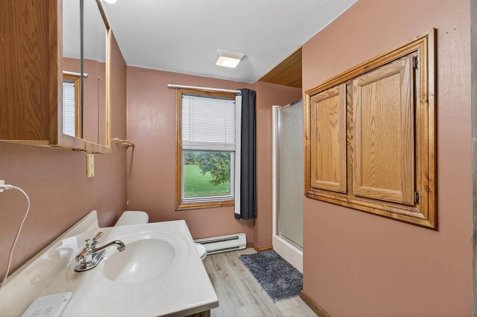 E2290 Flaata Road, Iola, WI 54945